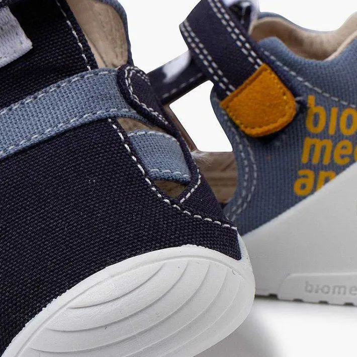 Pisamonas Sandals>Biomecanics Canvas Sport Sandals Colour Blue Denim