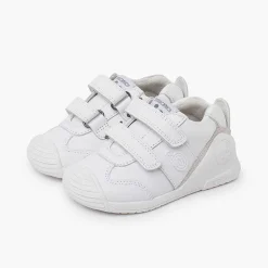 Pisamonas Trainers><noscript><img width=