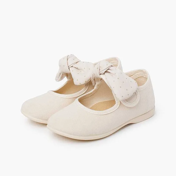 Pisamonas Mary Janes>Canvas Girls Mary Janes With Polka Dot Bow