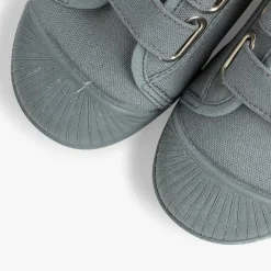 Pisamonas Trainers><noscript><img width=