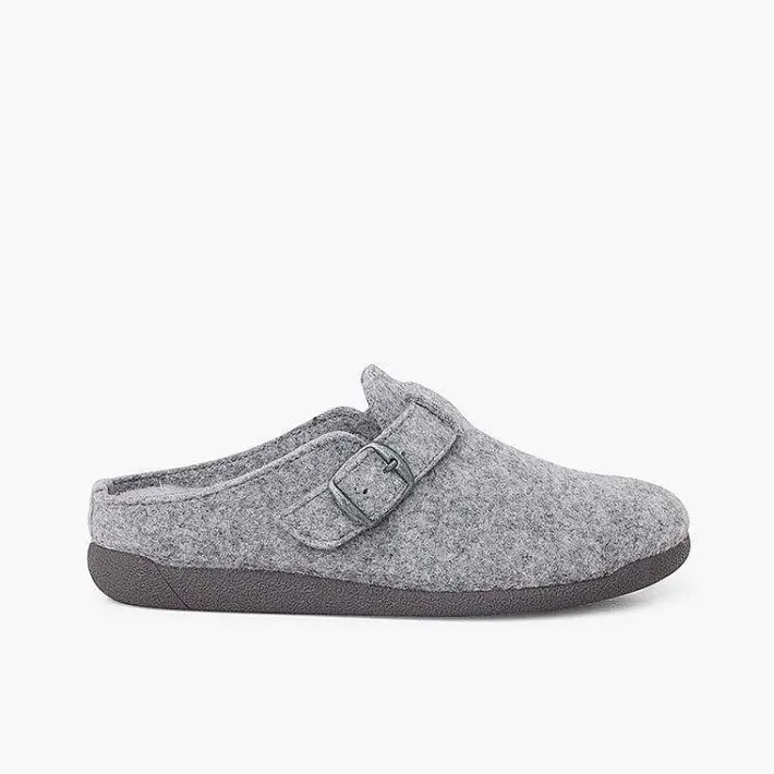 Pisamonas Slippers>Clogs House Buckle Padded Plant