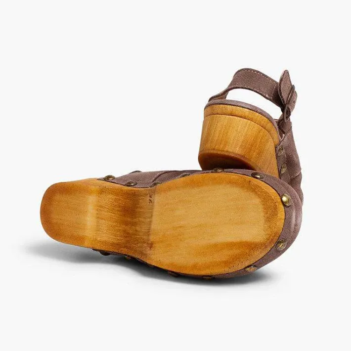 Pisamonas Sandals>Clogs With Wood-Like Soles