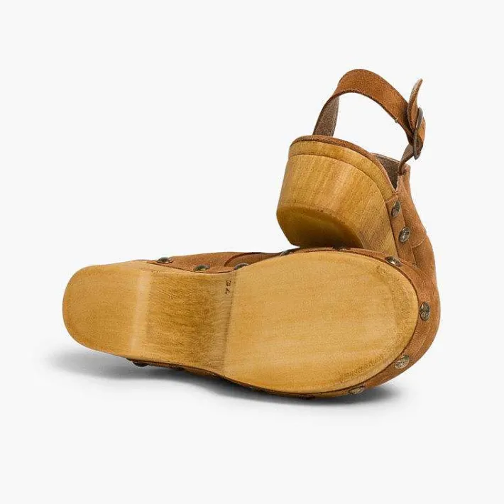 Pisamonas Sandals>Clogs With Wood-Like Soles