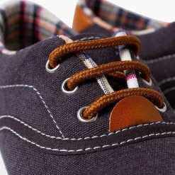 Pisamonas Trainers><noscript><img width=