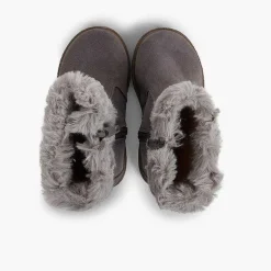 Pisamonas Boots><noscript><img width=