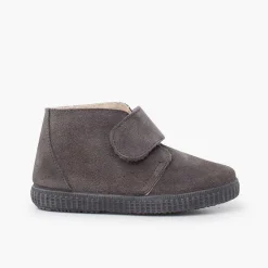 Pisamonas Boots><noscript><img width=