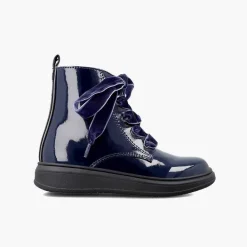 Pisamonas Boots><noscript><img width=