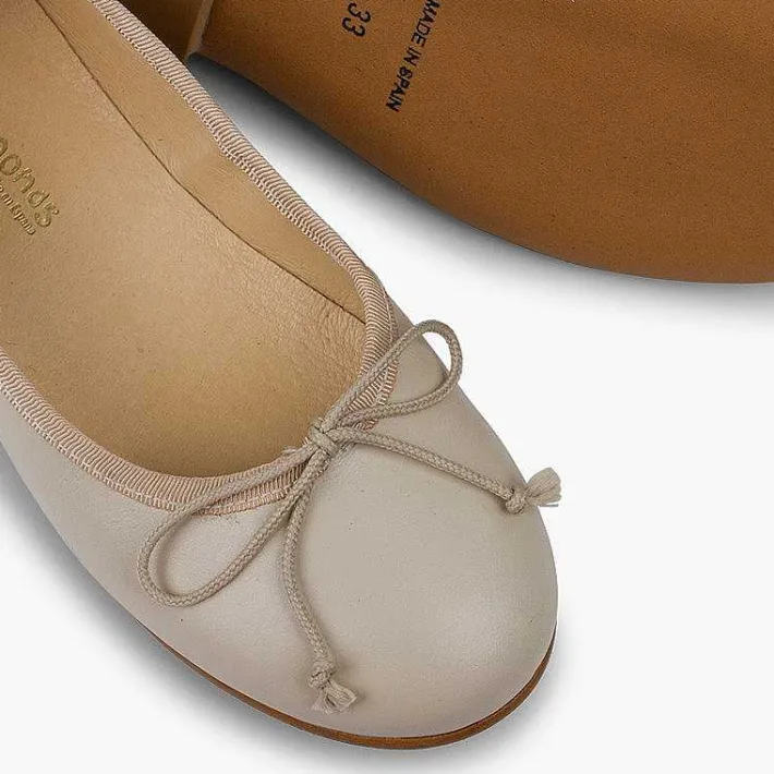 Pisamonas Communion Shoes>Girls Leather Ceremonial Ballerinas