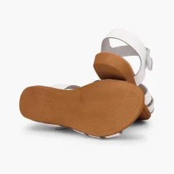 Pisamonas Sandals>Girls' Leather Sandals With Crossed Straps And Loop Fasteners Closure