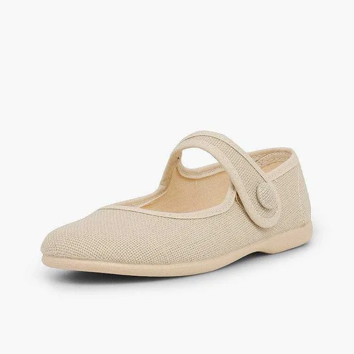 Pisamonas Communion Shoes>Girls' Linen Mary Janes With Loop Fasteners And Button