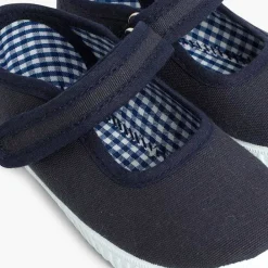 Pisamonas Trainers><noscript><img width=