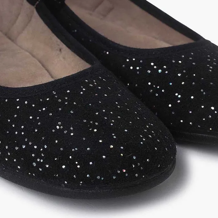 Pisamonas Mary Janes>Glittered Mary Janes With Buckle Fastening