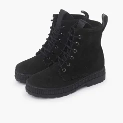 Pisamonas Boots><noscript><img width=