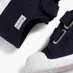 Pisamonas Trainers><noscript><img width=