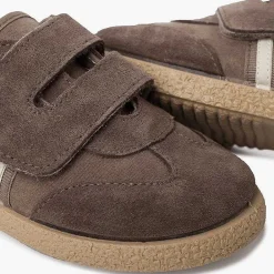 Pisamonas Trainers><noscript><img width=
