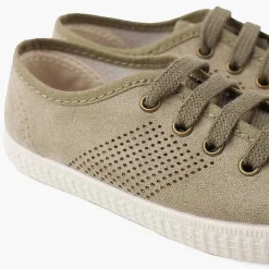 Pisamonas Trainers><noscript><img width=