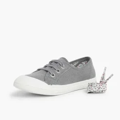 Pisamonas Trainers><noscript><img width=