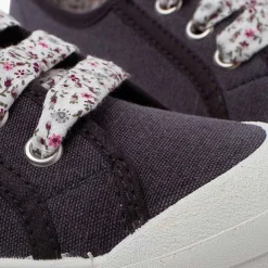 Pisamonas Trainers><noscript><img width=