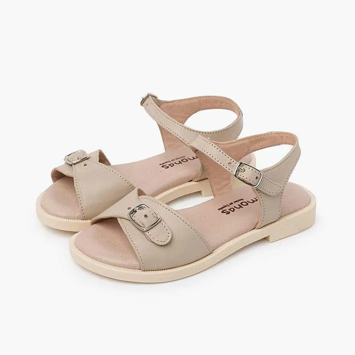 Pisamonas Sandals>Leather Sandals Buckle Fastening