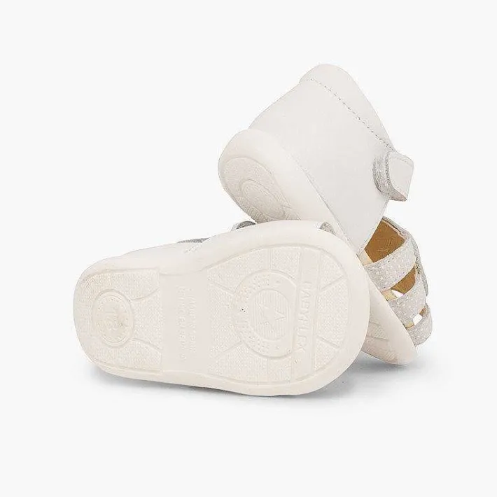Pisamonas Sandals>Leather Sandals Girls First Step Loop Fasteners And Star