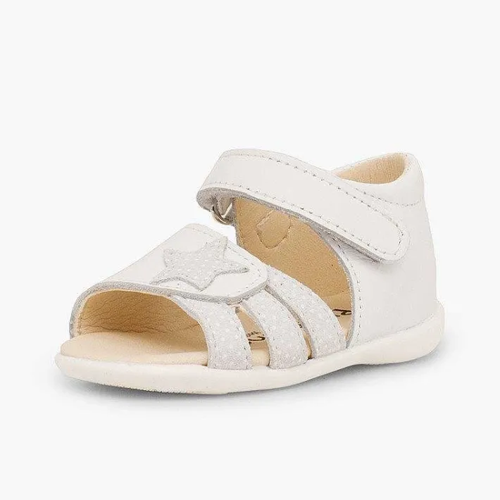 Pisamonas Sandals>Leather Sandals Girls First Step Loop Fasteners And Star