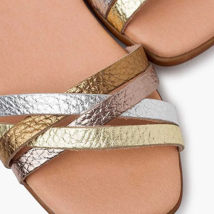 Pisamonas Sandals>Leather Strappy Sandals Heel-Pad