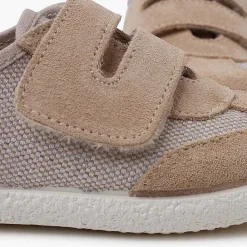 Pisamonas Trainers><noscript><img width=