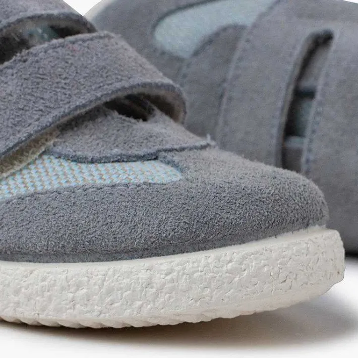 Pisamonas Trainers>Linen And Suede Trainers Wide Adherent Fastenings