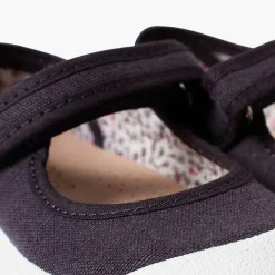 Pisamonas Trainers><noscript><img width=