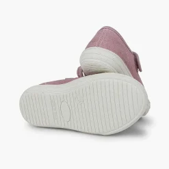 Pisamonas Trainers><noscript><img width=