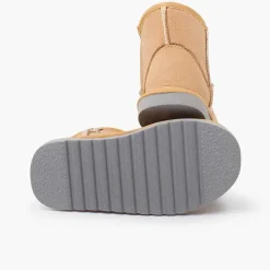 Pisamonas Boots><noscript><img width=