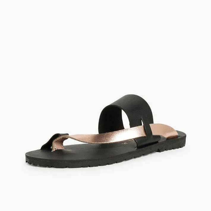 Pisamonas Sandals>Metallic Leather Toe Post Sandal