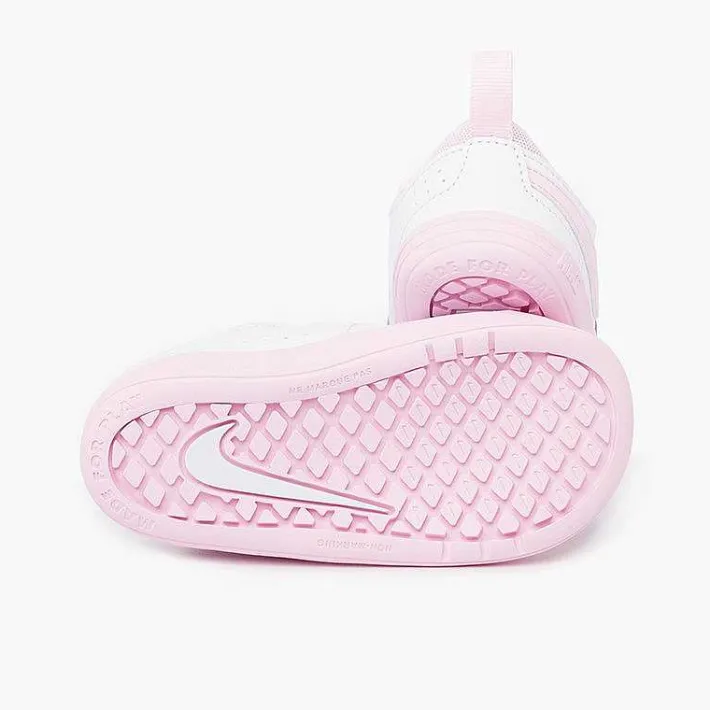 Pisamonas School Shoes>Nike Trainers - Small Sizes
