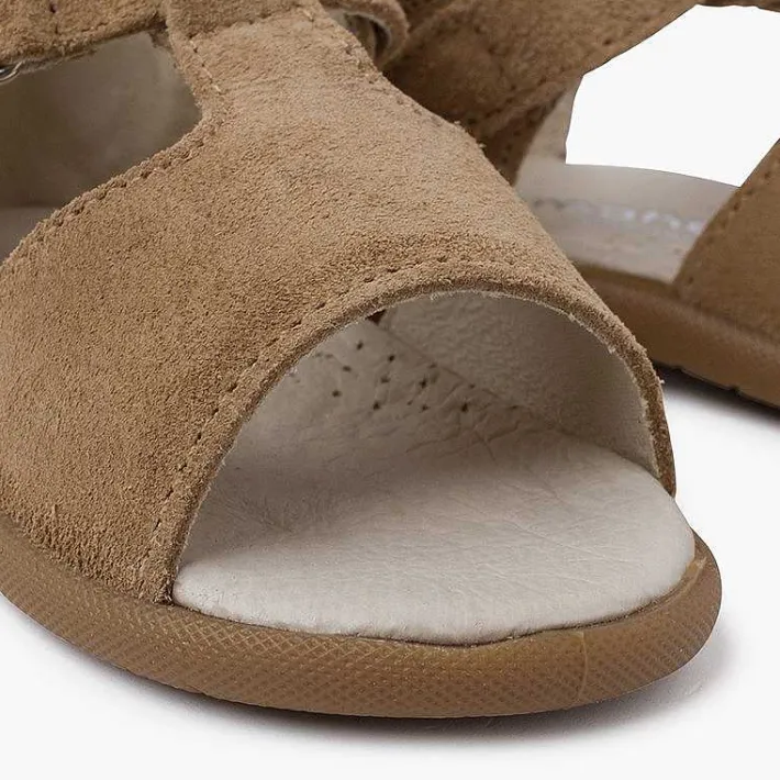 Pisamonas Sandals>Open T-Bar Sandal With Soft Heel Colour Beige
