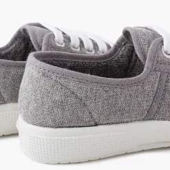 Pisamonas Trainers><noscript><img width=