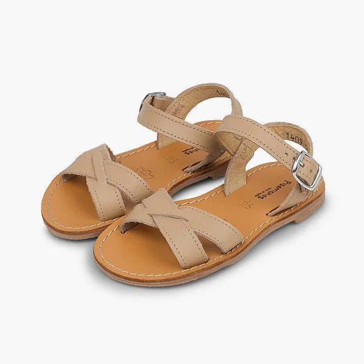 Pisamonas Sandals>Plain Crossed Strap Flat Sandals