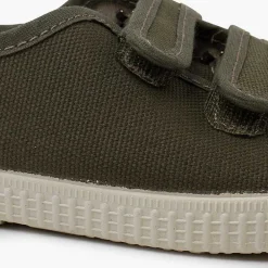 Pisamonas Trainers><noscript><img width=