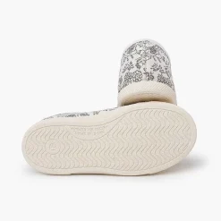 Pisamonas Trainers><noscript><img width=