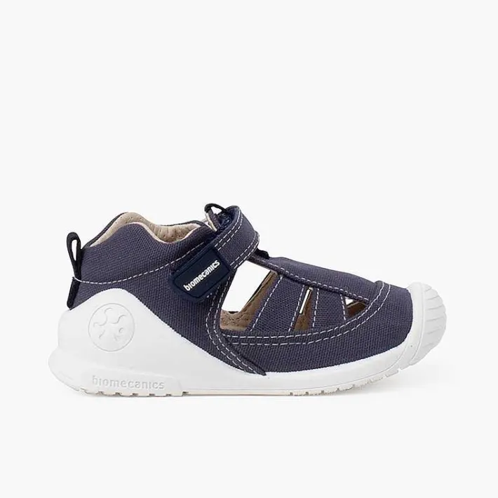 Pisamonas Sandals>Sportive Sandals With Toe Cap And Riptape Fastening