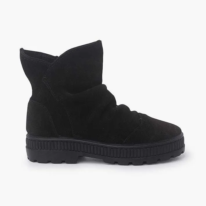 Pisamonas Boots>Suede Boots With Wrinkled Effect