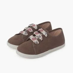 Pisamonas Trainers><noscript><img width=