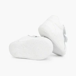 Pisamonas Trainers><noscript><img width=