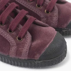 Pisamonas Trainers><noscript><img width=