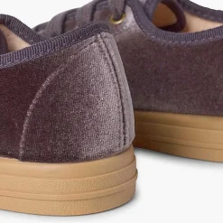 Pisamonas Trainers><noscript><img width=