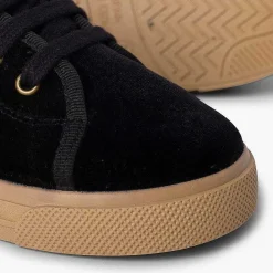 Pisamonas Trainers><noscript><img width=