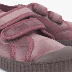 Pisamonas Trainers><noscript><img width=