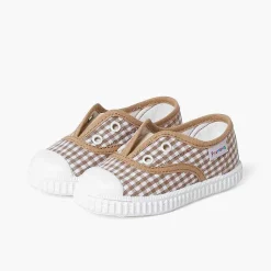 Pisamonas Trainers><noscript><img width=