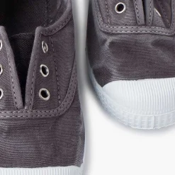 Pisamonas Trainers><noscript><img width=
