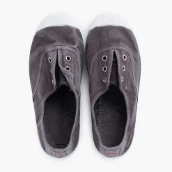 Pisamonas Trainers><noscript><img width=