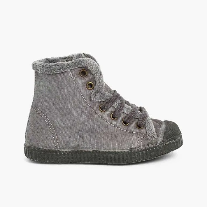 Pisamonas Trainers>Yeti Boot Trainers